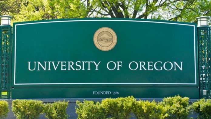 University of Oregon Summit Scholarship | Apply Now